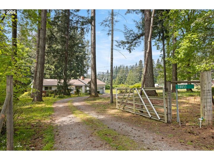 Property Photo:  18851 S Terry-Michael Dr  OR 97045 