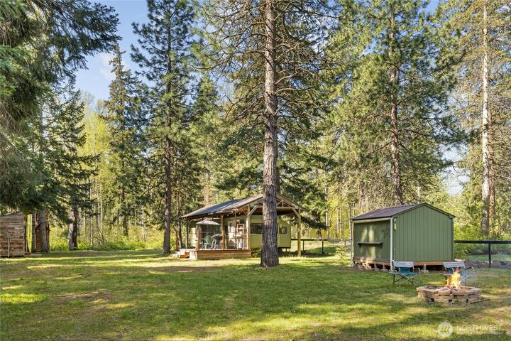 Property Photo:  611  Prairie Lane  WA 98922 