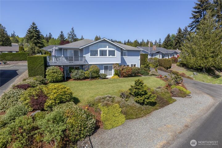 Property Photo:  662  Pioneer Drive  WA 98365 