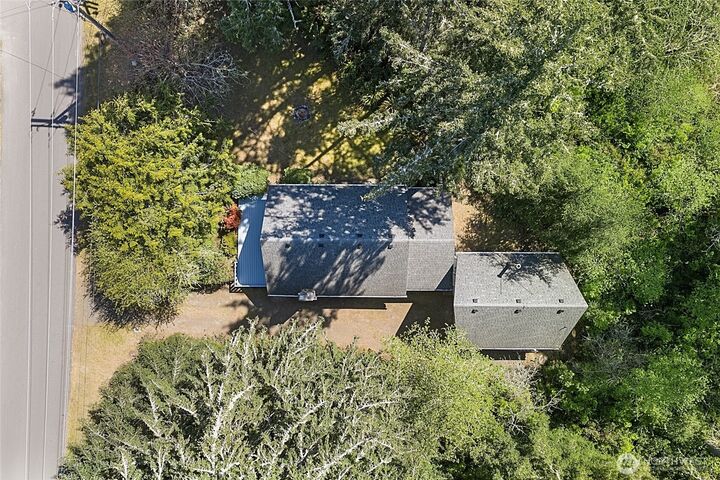 Property Photo:  419  Draconis Avenue SE  WA 98569 