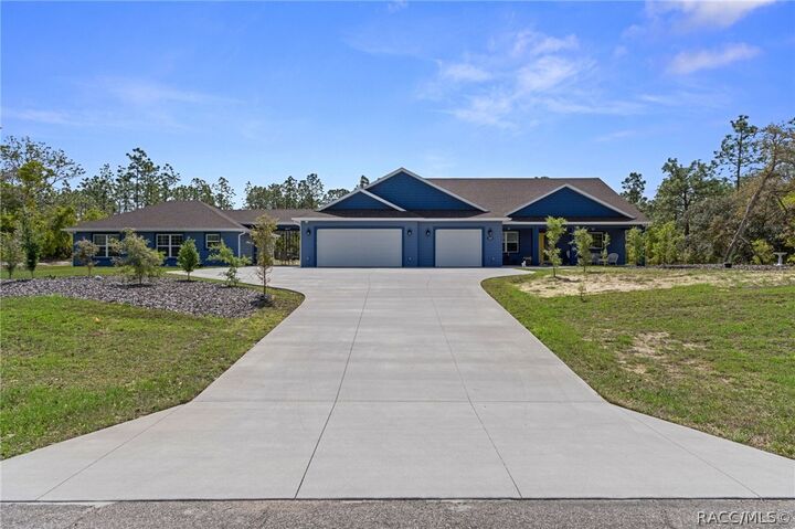 Property Photo:  4999 N Tee Pee Drive  FL 34465 