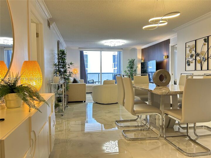 Property Photo:  6039 Collins Ave 1507  FL 33140 
