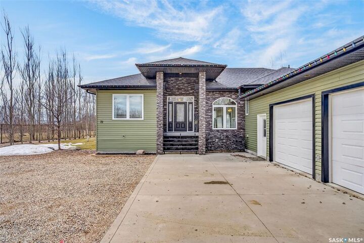 Property Photo:  71 14th Street  SK S0K 2A0 