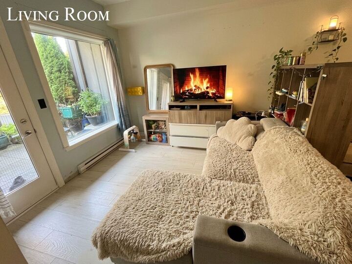 Property Photo: 6588 Elgin Avenue 105 BC V5H 3S6