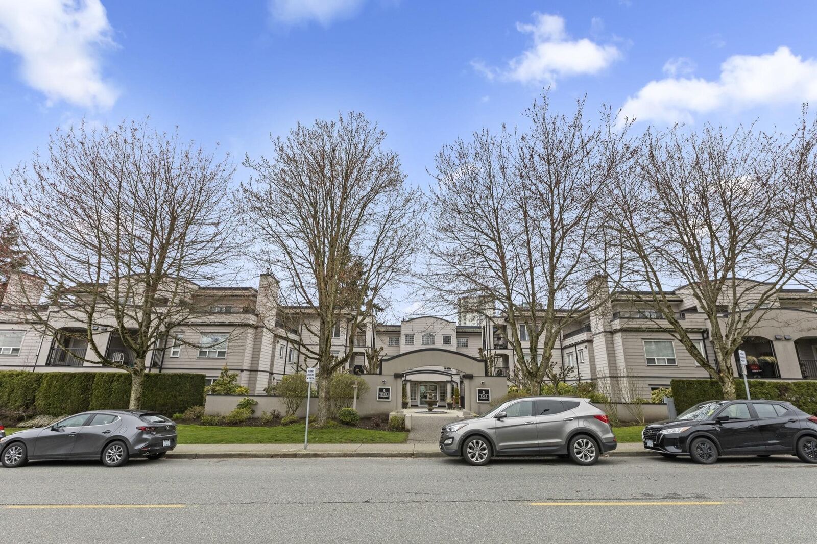 Property Photo:  1533 Best Street 205  BC V4B 4E9 