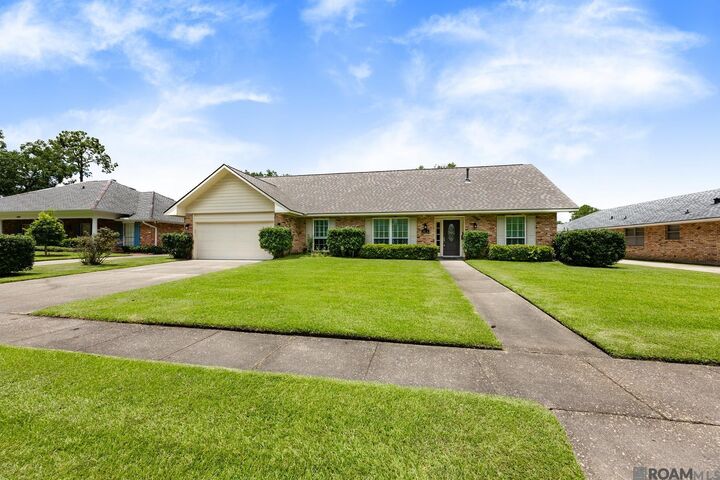 Property Photo:  8865 Trinity Ave  LA 70806 