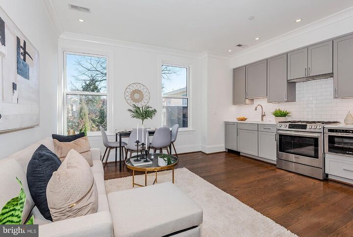 Property Photo:  418 7th Street SE 302  DC 20003 