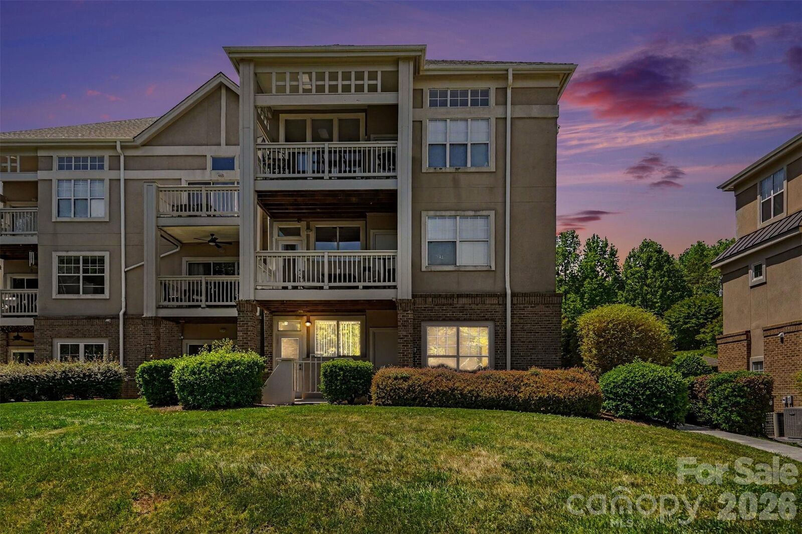 Property Photo:  104 Pier 33 Drive 301  NC 28117 