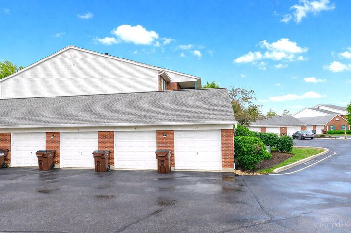Property Photo:  9612 Crosley Farm Drive  OH 45251 