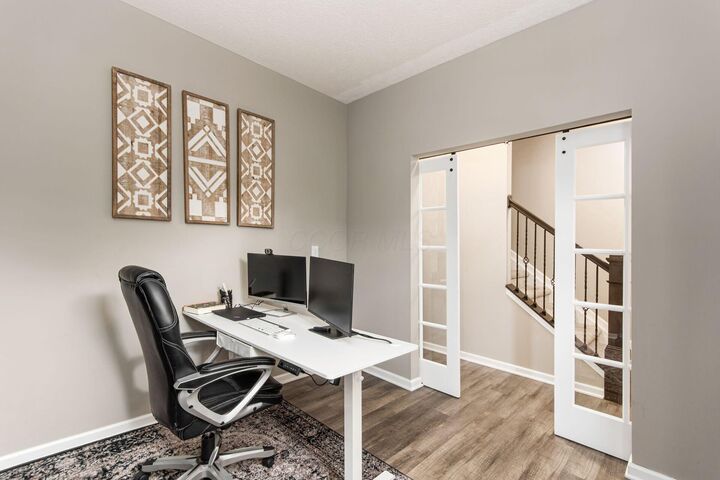 Property Photo:  5933 Kilbeggan Street  OH 43119 