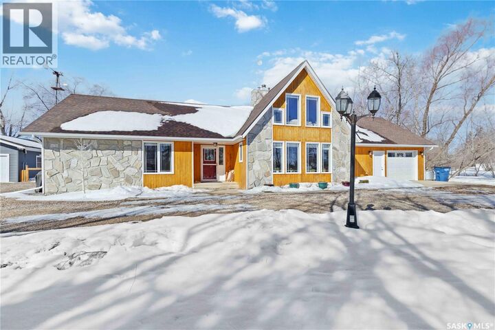 Property Photo:  217 Gareau Street  SK S0K 3Y0 