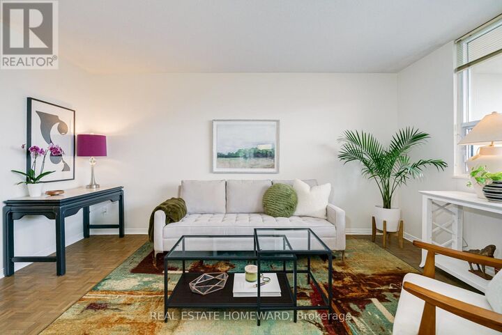 Property Photo:  2550 Pharmacy Avenue 1501  ON M1W 1H9 