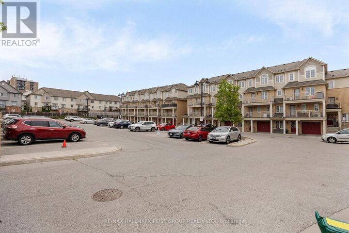 Property Photo:  70 Abela Lane  ON L1T 0M9 