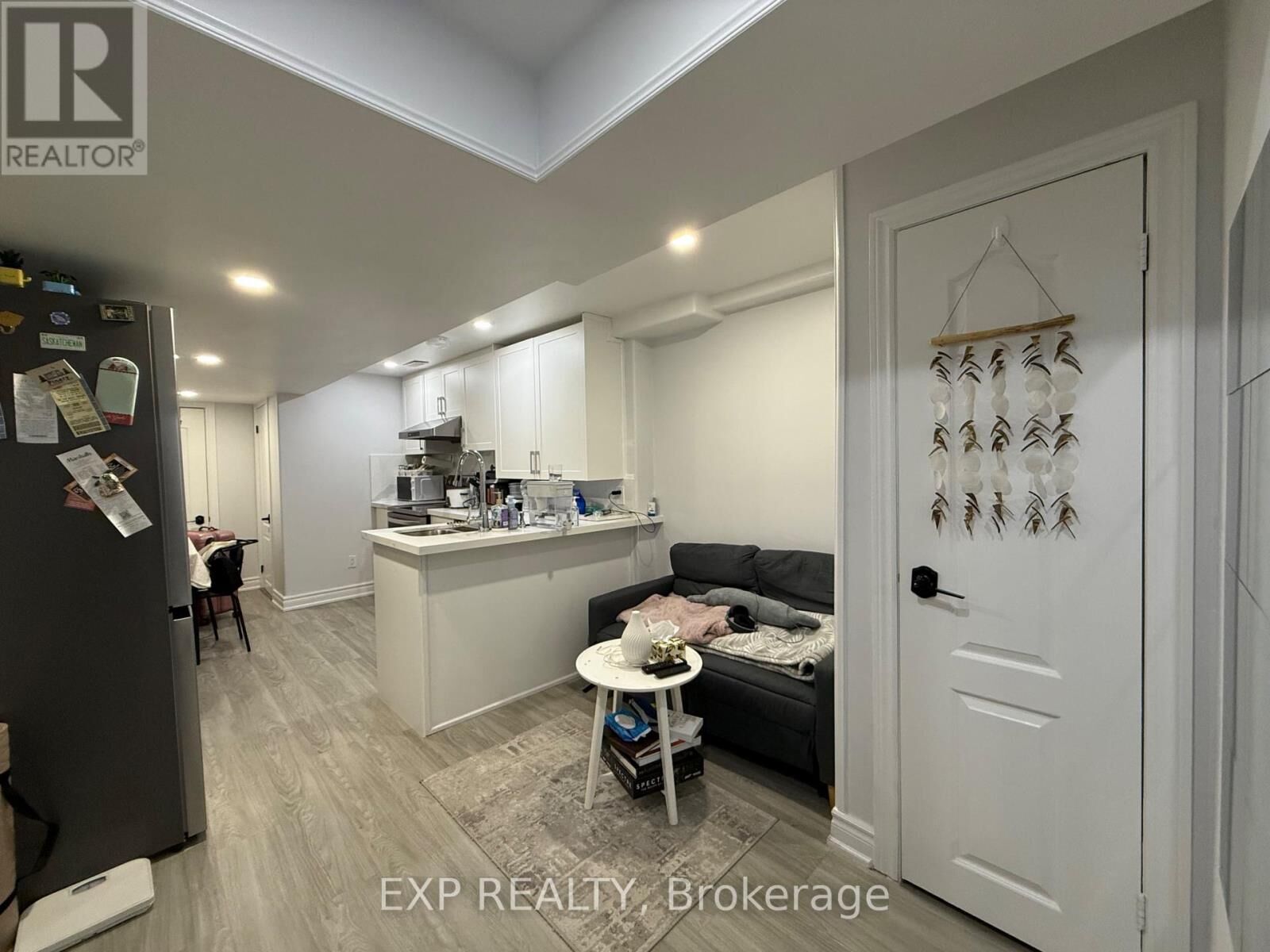 Property Photo:  130 Adventure Crescent Lower  ON L6A 3J1 