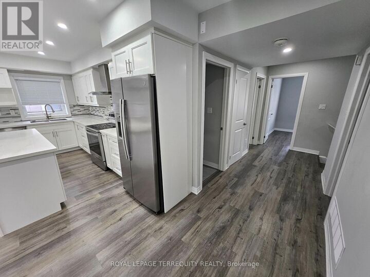 Property Photo:  3392 West Lake Shore Boulevard  ON M8W 1M9 