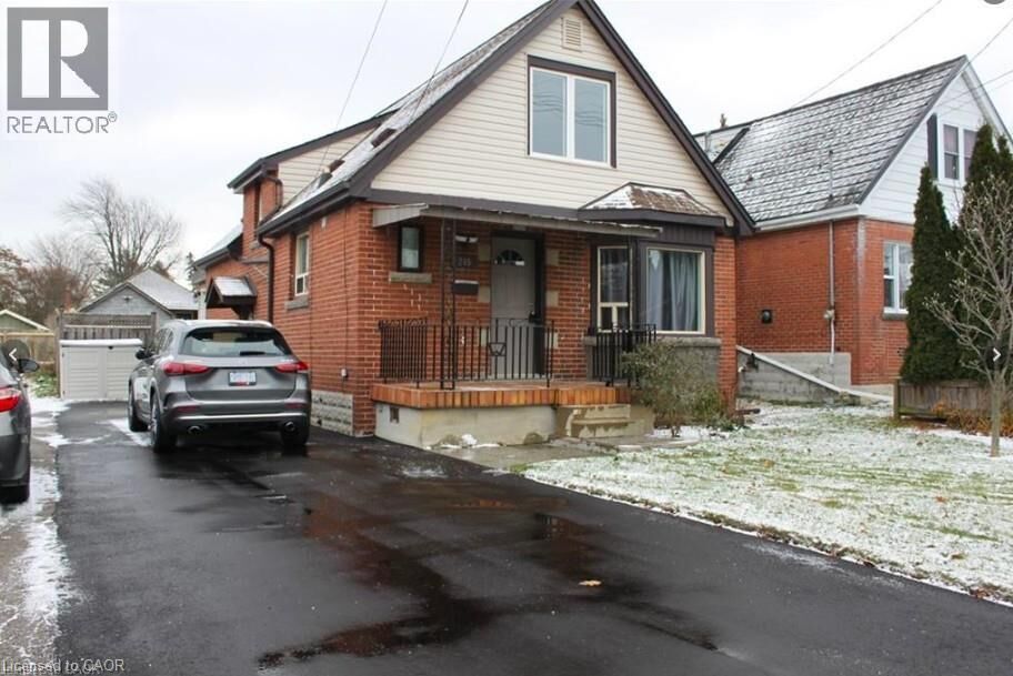Property Photo:  245 East 13th Street 2  ON L9A 3Z8 