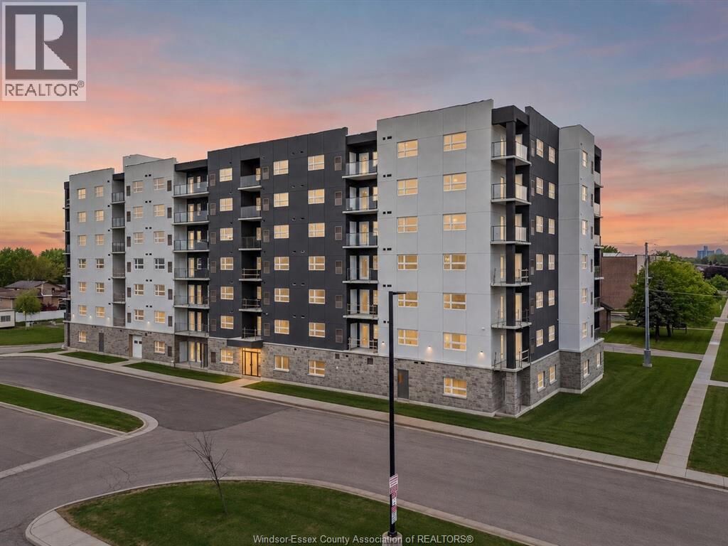 Property Photo:  8401 Wyandotte Street East 101  ON N8S 0B8 