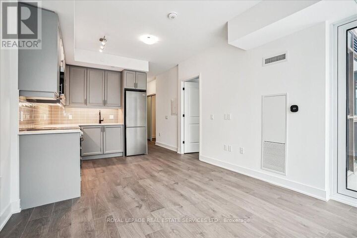 Property Photo:  2343 Khalsa Gate 539  ON L6M 5R6 