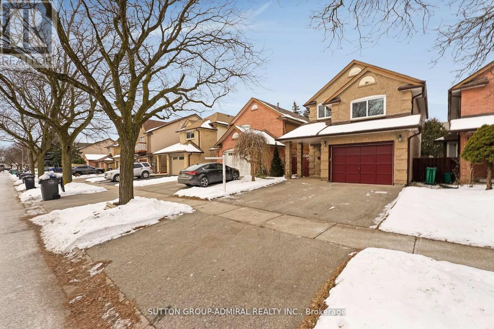 Property Photo:  52 Garden Avenue  ON L6X 1M6 