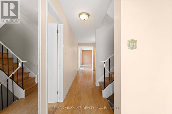 Property Photo:  29C Varley Drive C  ON K2K 1G4 