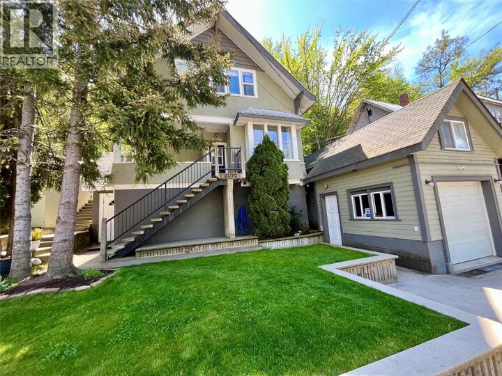 Property Photo: 2070 Riverside Avenue BC V1R 3Z4