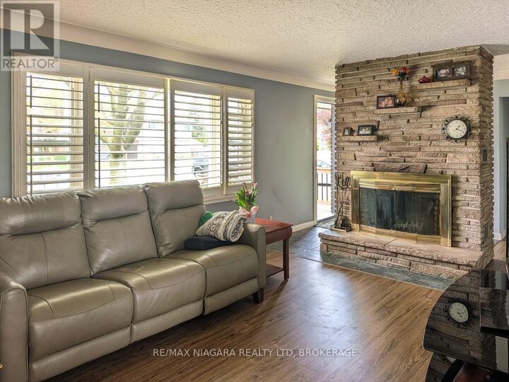 Property Photo:  6774 Glendoone Street  ON L2J 1G2 