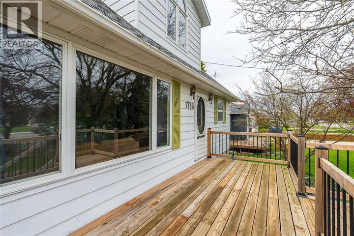 Property Photo:  1736 Dufferin Avenue  ON N8A 2X4 