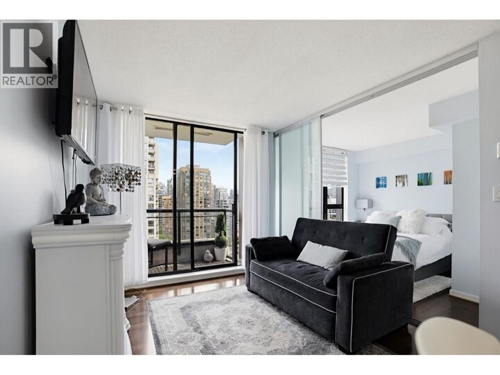 Property Photo:  1295 Richards Street 1703  BC V6B 4K8 