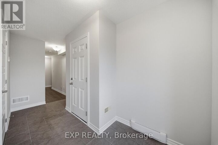 Property Photo:  359 Sweetfern Crescent  ON K4A 1A5 