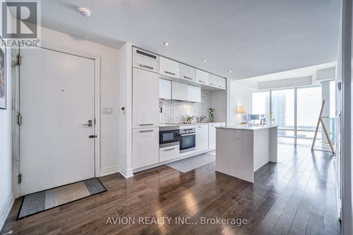 Property Photo:  8 The Esplanade 5509  ON M5E 0A6 
