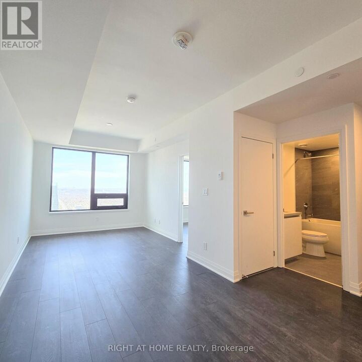 Property Photo:  4015 The Exchange 5201  ON L5B 0N9 