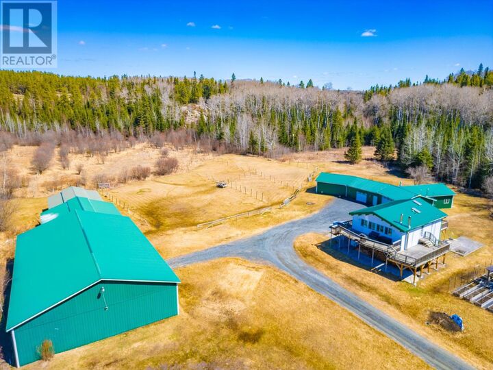 Property Photo:  450 School Rd  ON P9N 4R2 