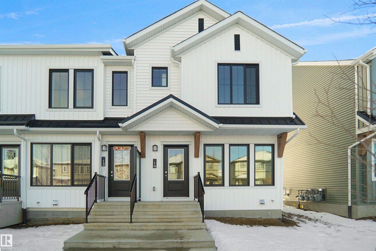 Property Photo:  3705 141 Street SW 16  AB T6W 5M9 