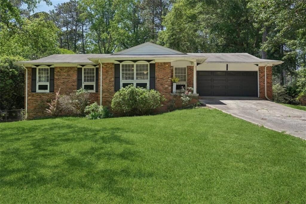 Property Photo:  119 Kelso Drive  GA 30310 