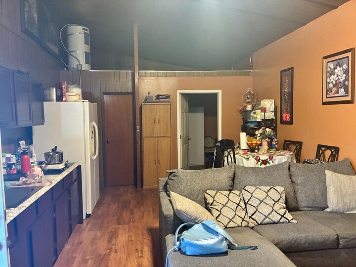 Property Photo:  1231 C Street  CA 93654 