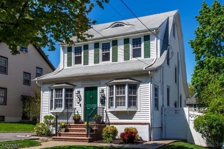 Property Photo:  50 Morningside Rd  NJ 07044 