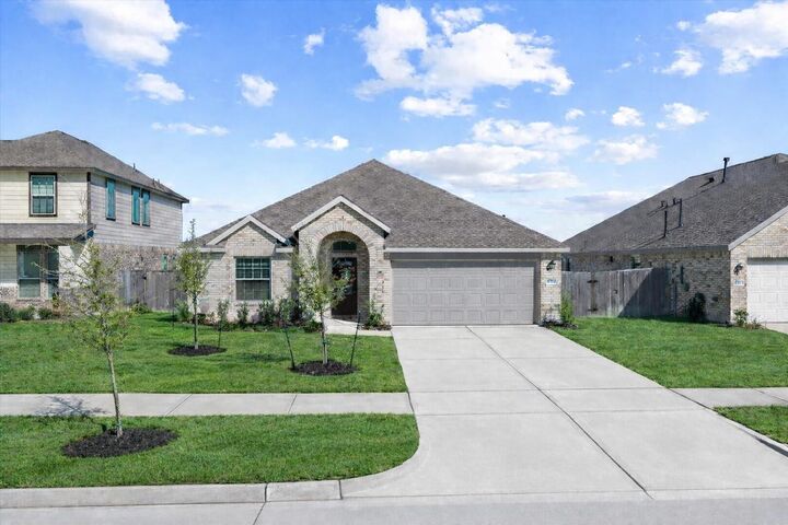 Property Photo:  4314 Mulberry Sage Drive  TX 77521 