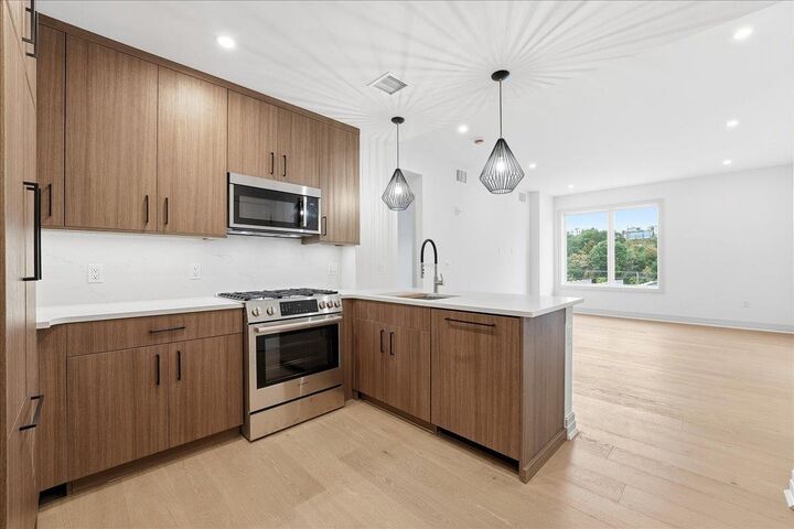 Property Photo: 921 Madison St 307 NJ 07030