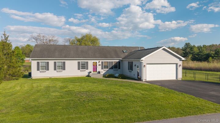 Property Photo:  25 Spada Drive  NY 12477 