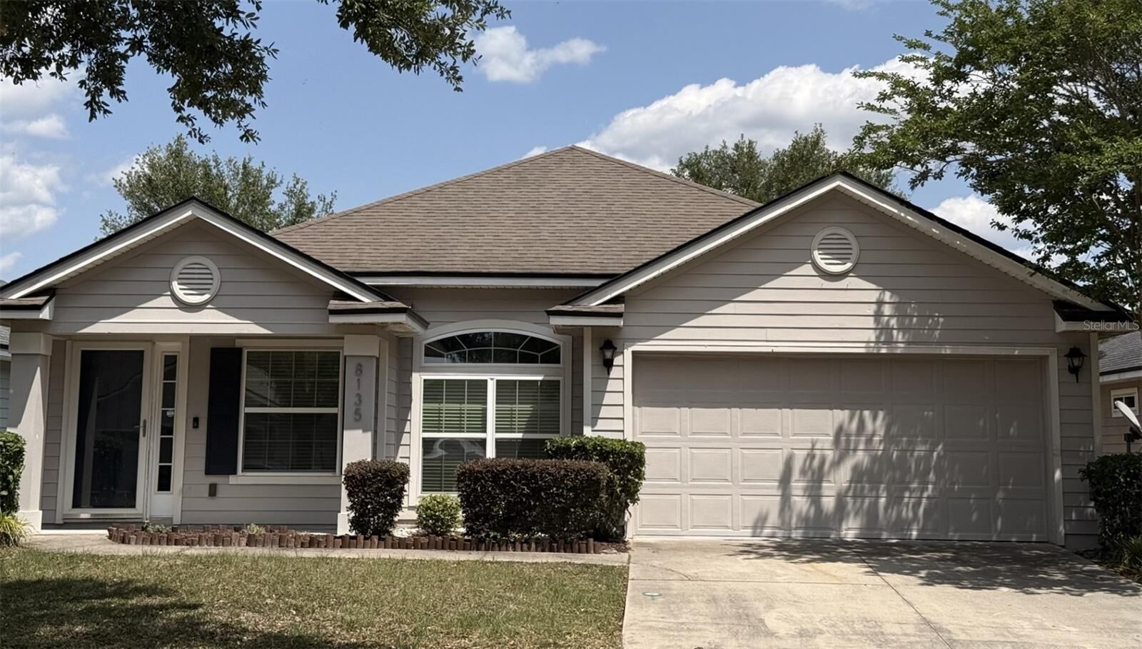 Property Photo:  8135 NW 54th Street  FL 32653 