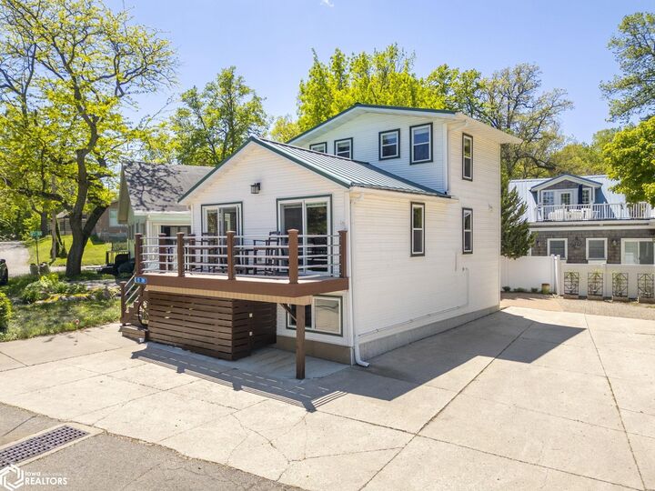 Property Photo: 15381 1st Street IA 50428