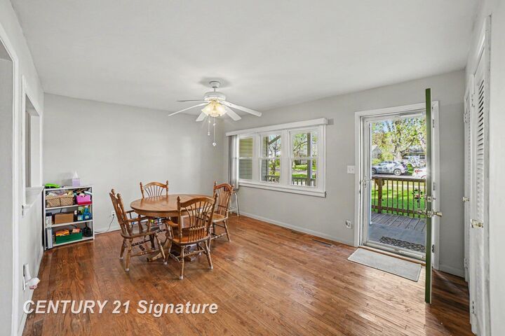 Property Photo:  707 Garwood Street  MI 48858 