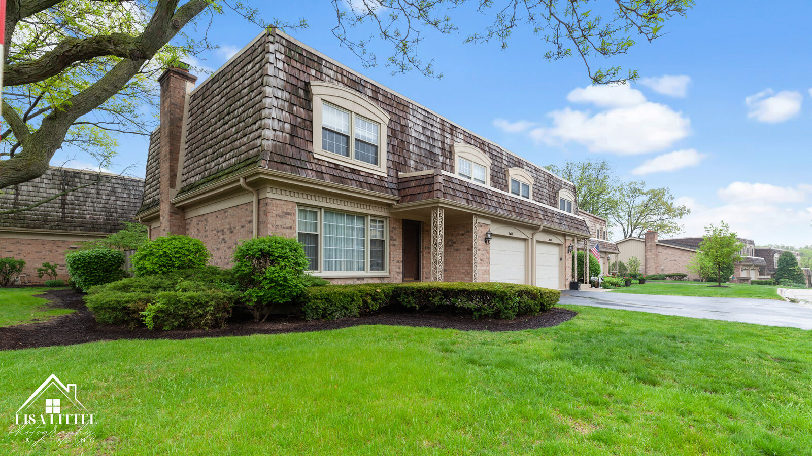Property Photo:  