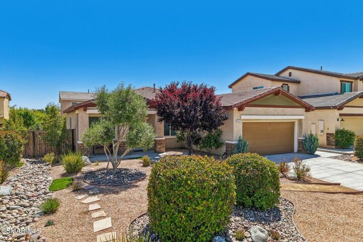 Property Photo:  3652 Half Dome Avenue  CA 93560 