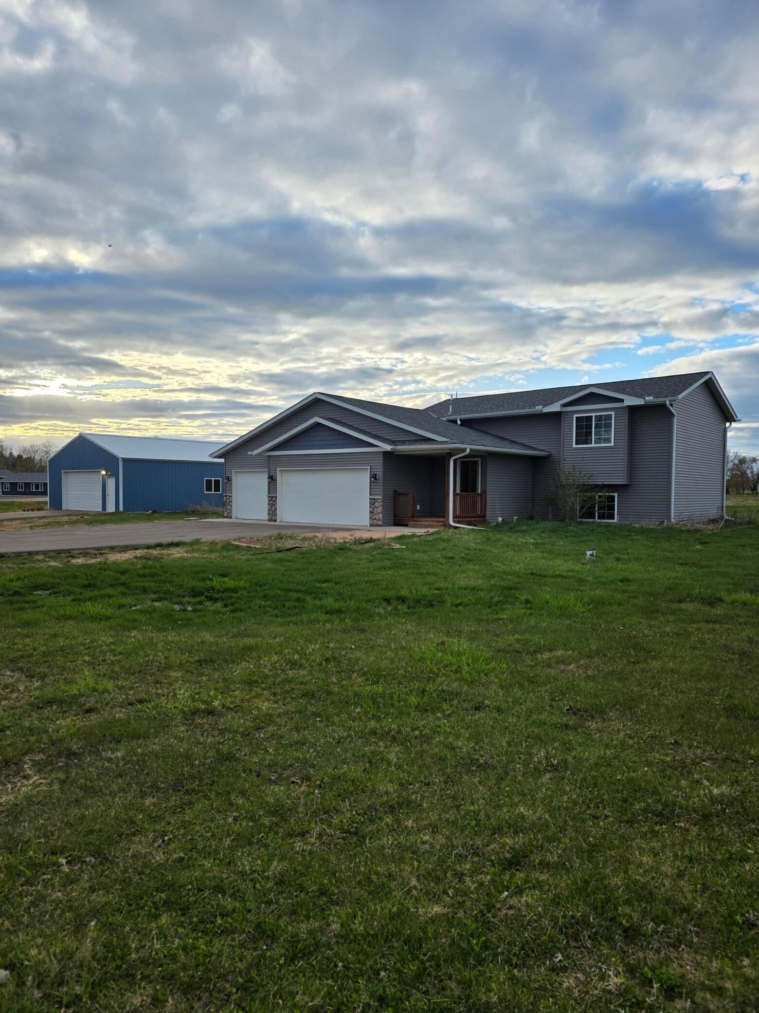 Property Photo:  7711 Rolling Meadows Circle  MN 55063 