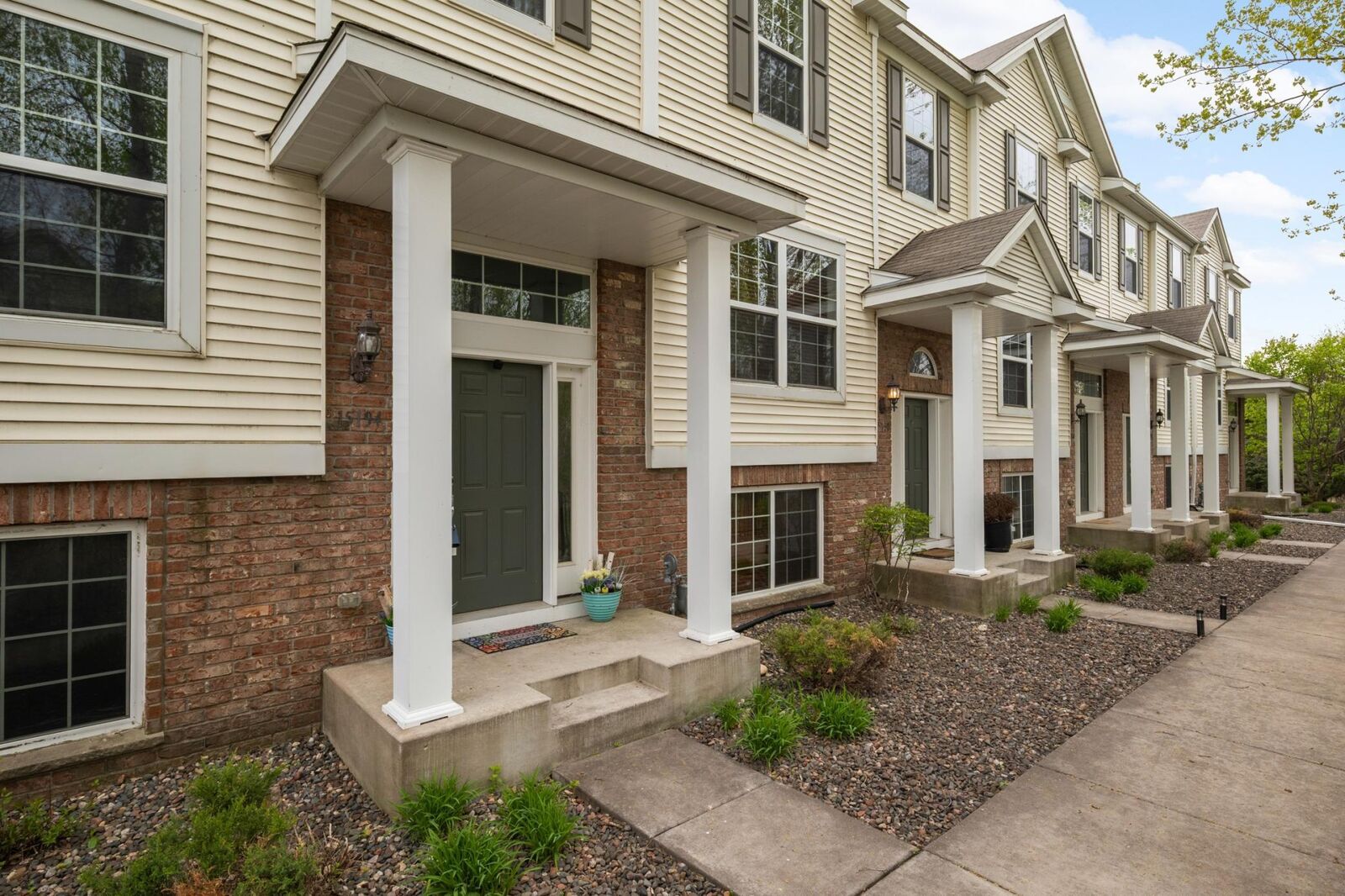 Property Photo:  15194 Farnham Avenue N  MN 55038 