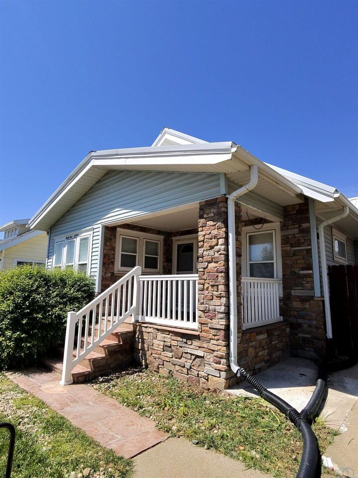Property Photo:  3415 Transit Ave.  IA 51106 