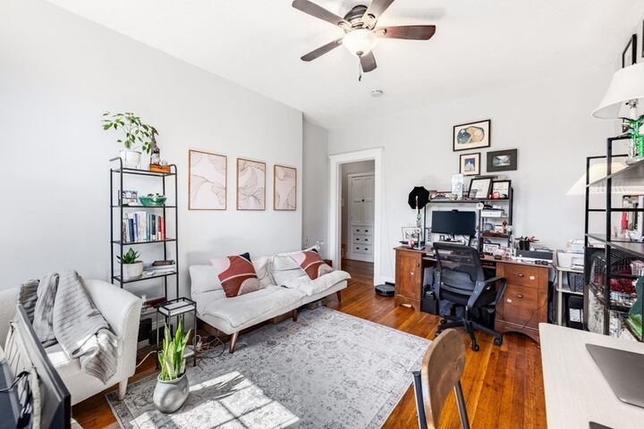 Property Photo:  189 Chestnut Hill Avenue 11  MA 02135 