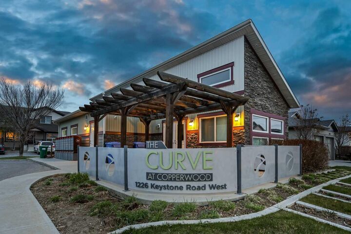 Property Photo:  1180 Keystone Road W 7  AB T1J 5H6 
