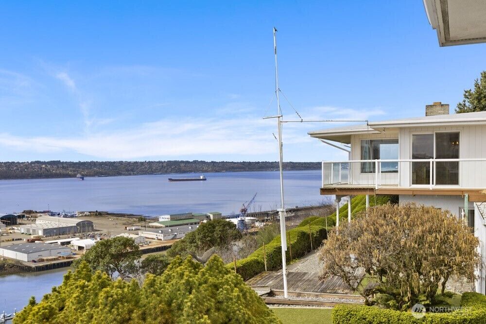 Property Photo:  1244  Browns Point Boulevard  WA 98422 